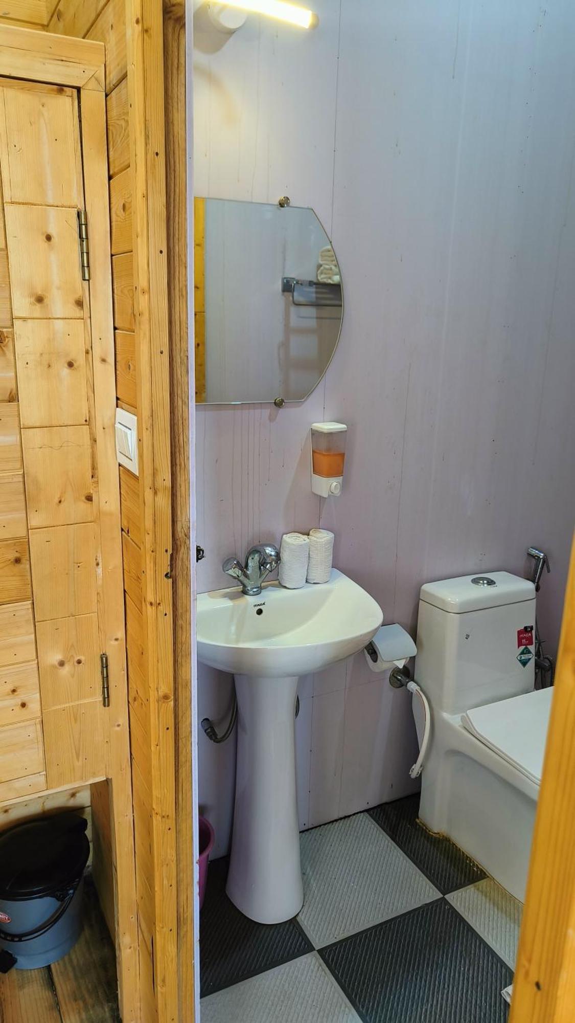 The Sunbird Retreat Resort 나이니탈 외부 사진